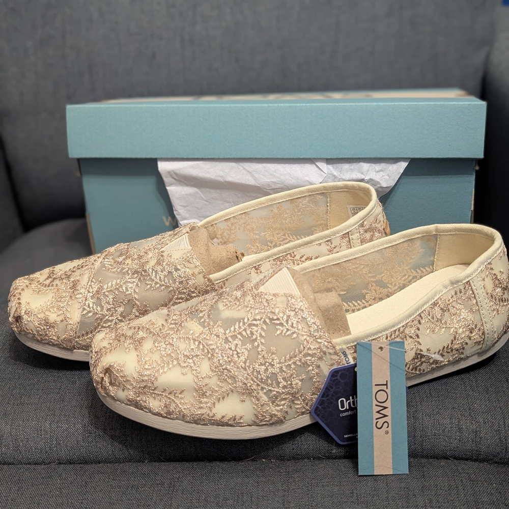 Toms Cream Flats with Perforated Design